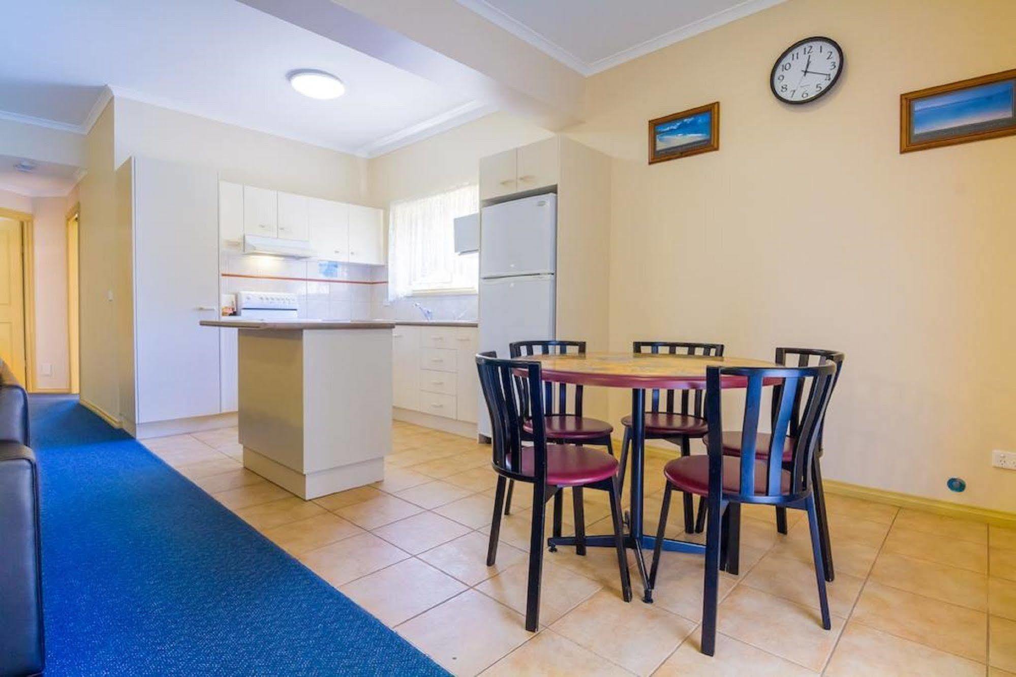 Seahorse Motel Cowes Esterno foto